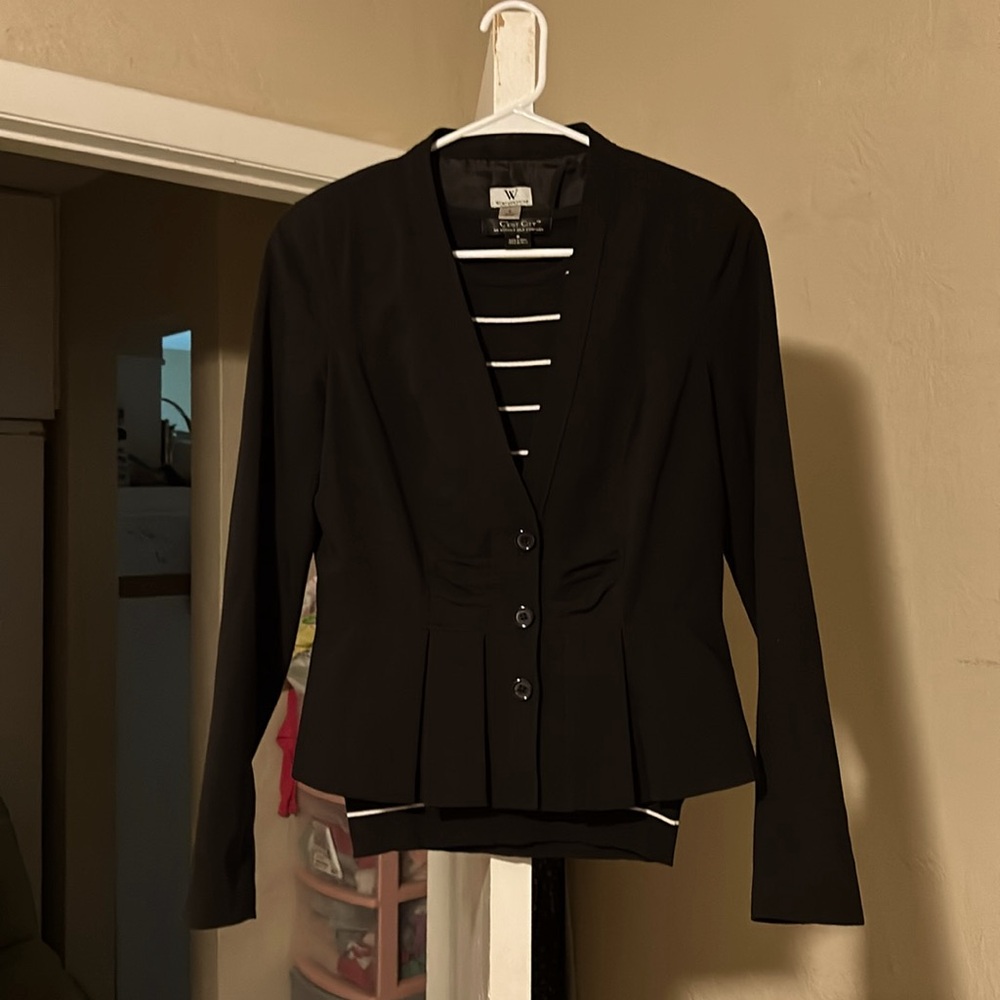 Women’s Formal jacket and Undershirt